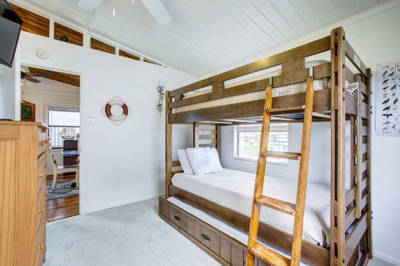 Holiday home With Shared Hot Tub - Walk To Beach! *